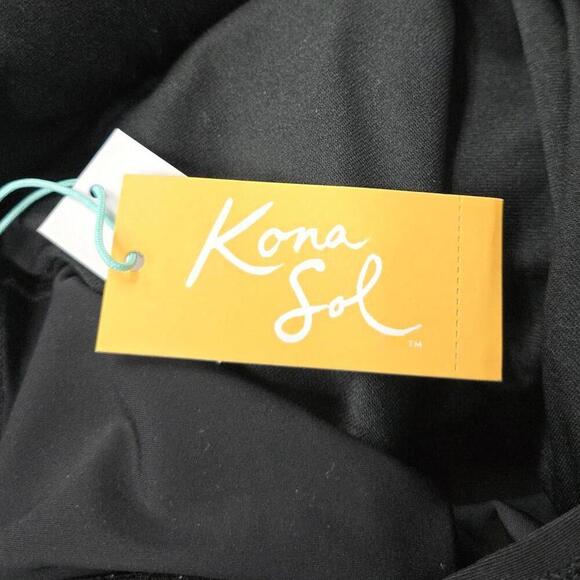 Grommet Scallop Full Coverage One Piece Swimsuit | Kona Sol - Picture 8 of 10